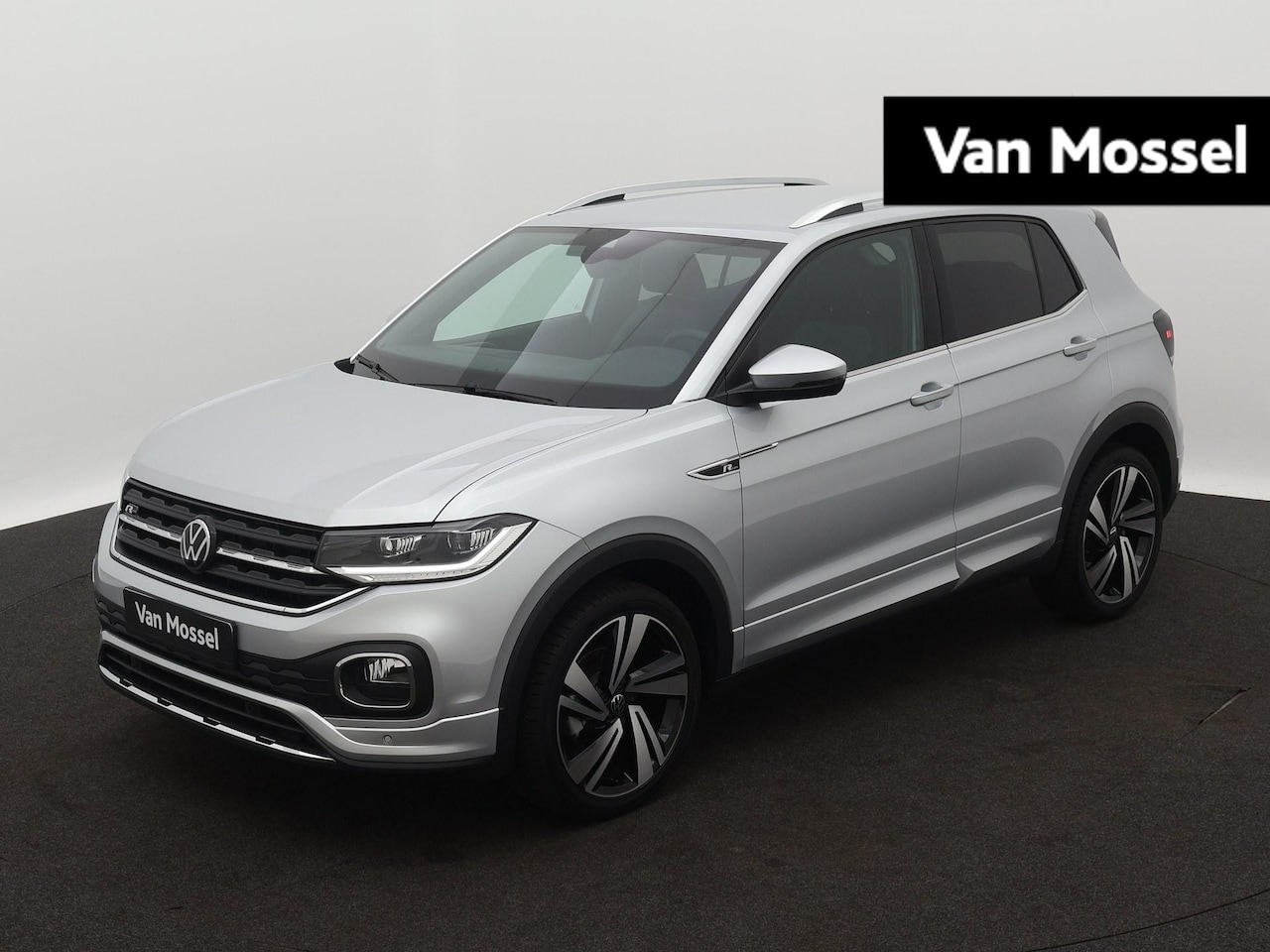 Volkswagen T-Cross - 1.0 TSI R-Line 110 PK | Navigatie | Apple Carplay | Parkeersensoren | Android Auto | Digit - AutoWereld.nl