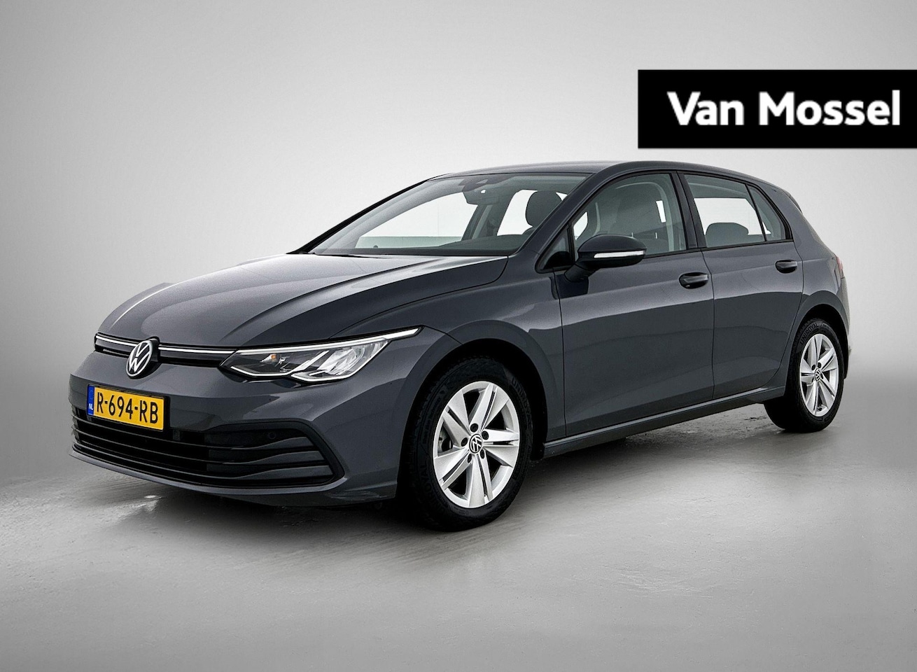 Volkswagen Golf - 1.0 TSI Life | 110 PK | | Airco | Navigatie | Adaptieve Cruise Control | Lane Assist | Par - AutoWereld.nl