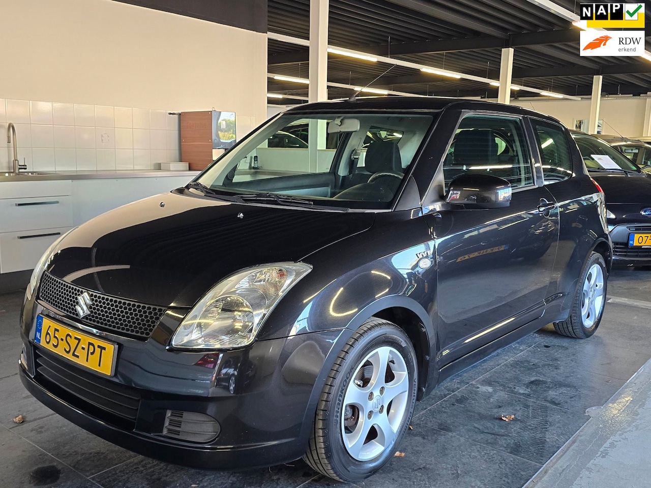 Suzuki Swift - 1.5 GLS/AIRCO/N.A.P/NETTE AUTO/ - AutoWereld.nl