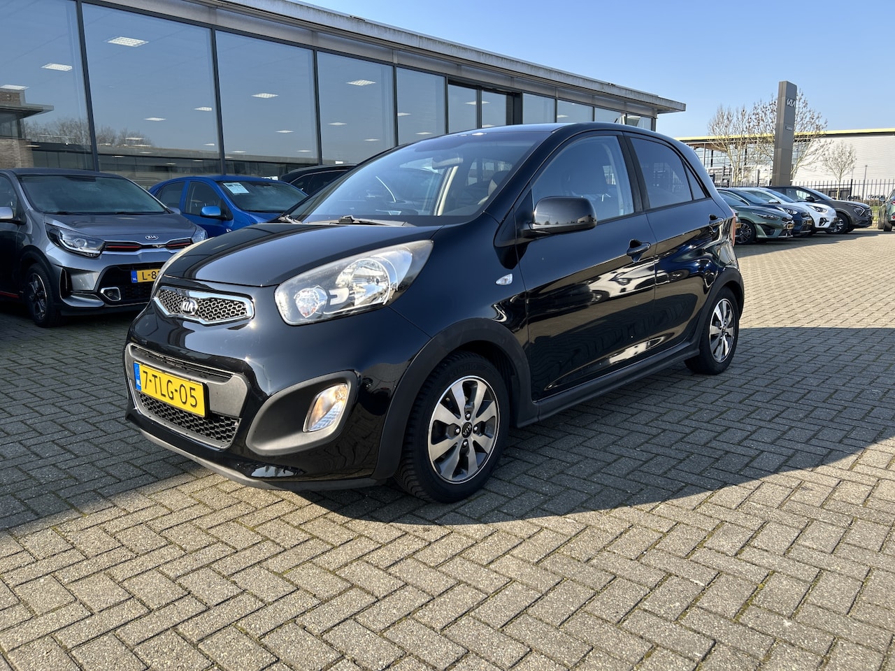 Kia Picanto - 1.2 CVVT ISG R-Cross 1.2 CVVT ISG R-Cross - AutoWereld.nl