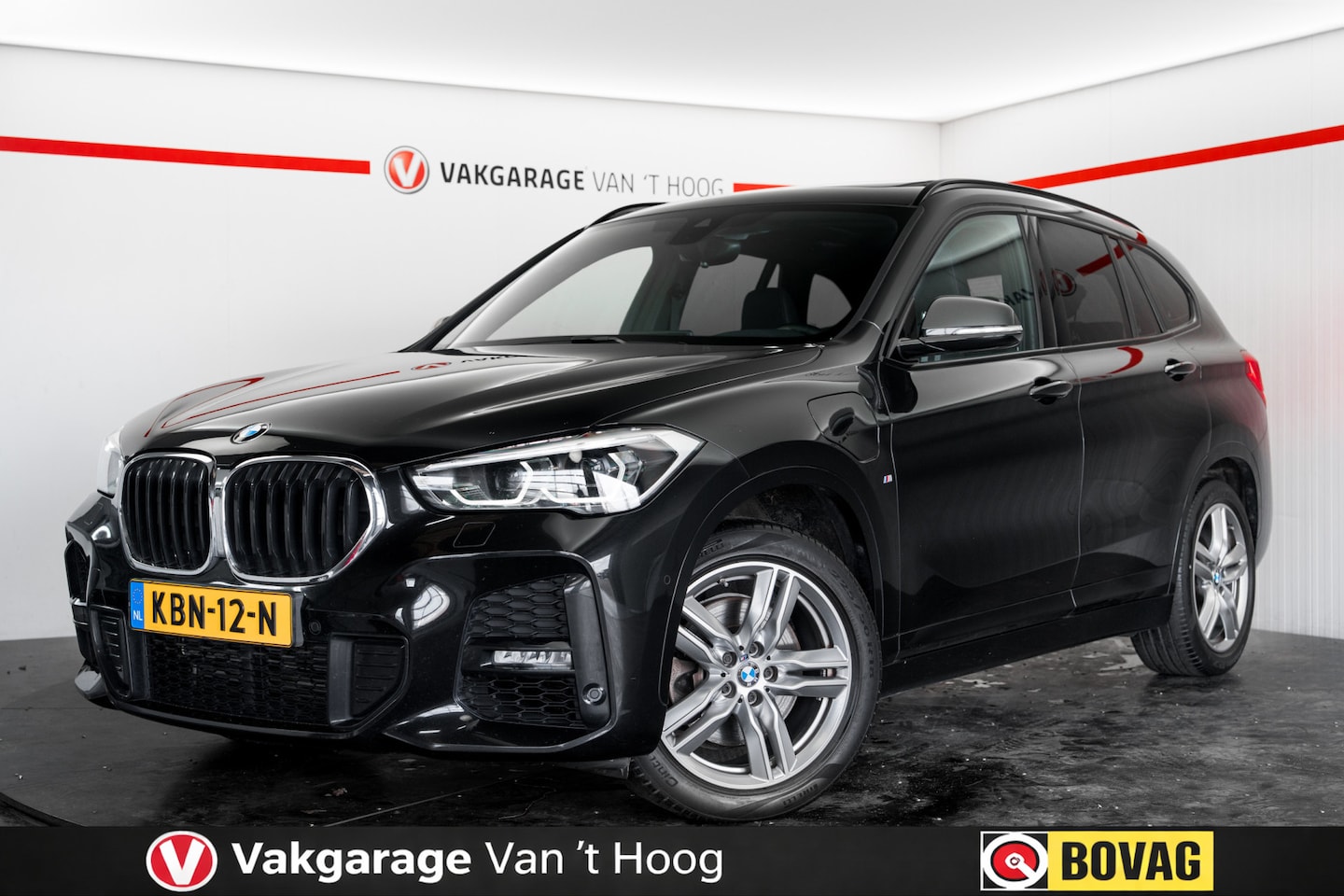 BMW X1 - xDrive25e M-sport Panoramadak Trekhaak - AutoWereld.nl