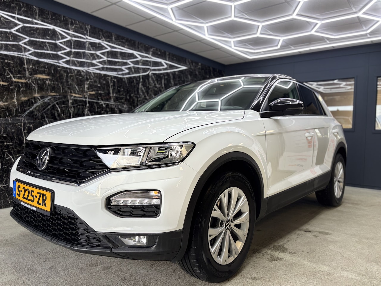 Volkswagen T-Roc - 1.0 TSI Style 1.0 TSI Style - AutoWereld.nl