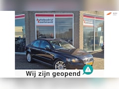 Volvo S40 - 2.4i 5 cilinder - Nieuwe APK - Cruise - Nette auto