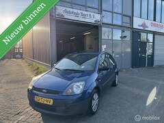 Ford Fiesta - 1.3-8V Ambiente Airco APK NAP Logisch
