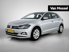 Volkswagen Polo - 1.0 TSI Comfortline | 95 PK | Trekhaak | Airco | Navigatie | Apple Carplay / Android Auto