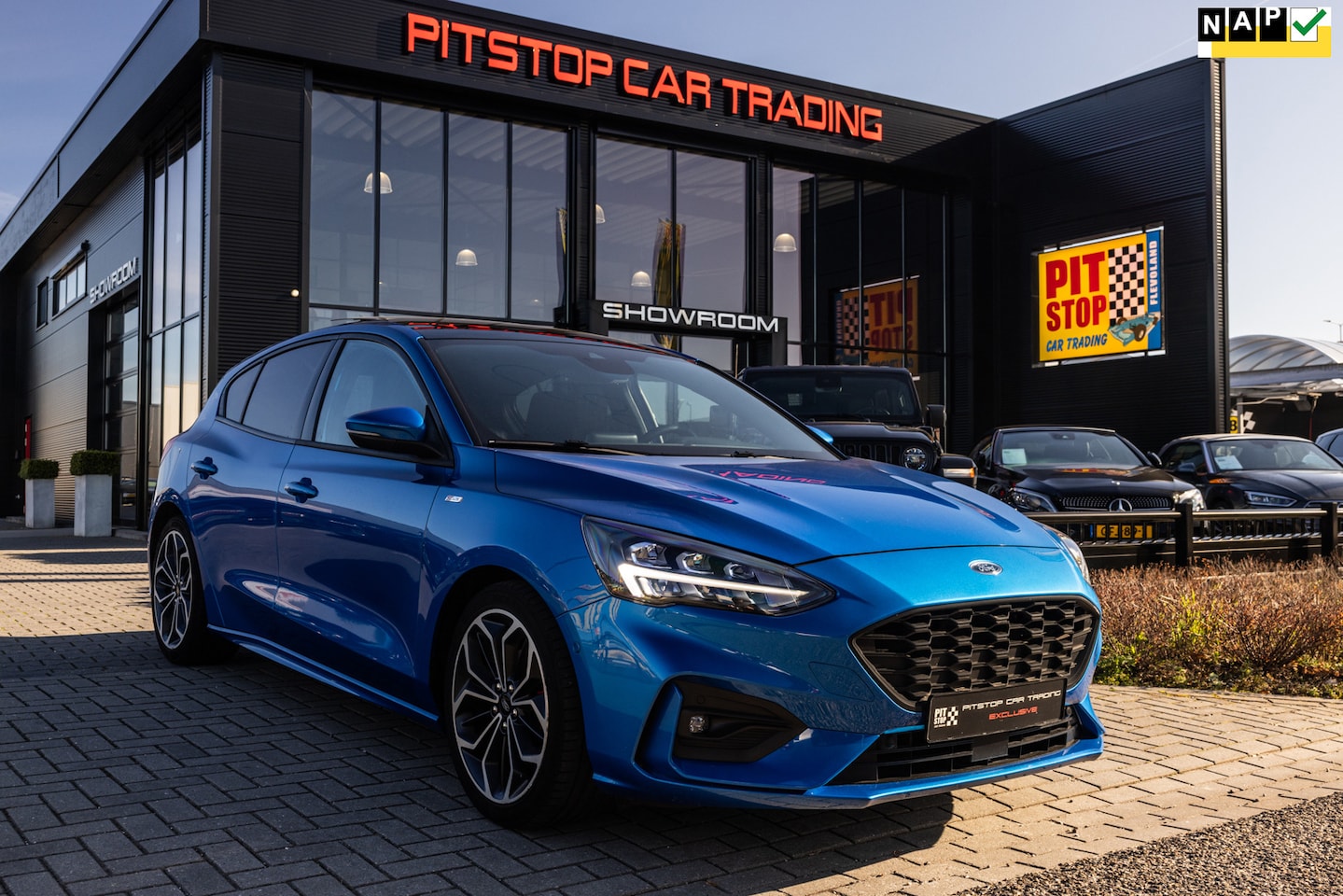 Ford Focus - 1.0 EcoBoost ST Line Business NL AUTO, B&O, Winter Pakket - AutoWereld.nl