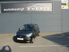 Hyundai i10 - 1.0 Pure stuurbekrachtiging 92037 Km Nap zeer mooie auto goed onderhouden nu scherpe prijs