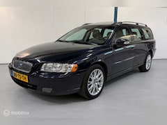 Volvo V70 - 2.5T Edition Sport NL-AUTO / SCHUIFDAK / AUTOMAAT