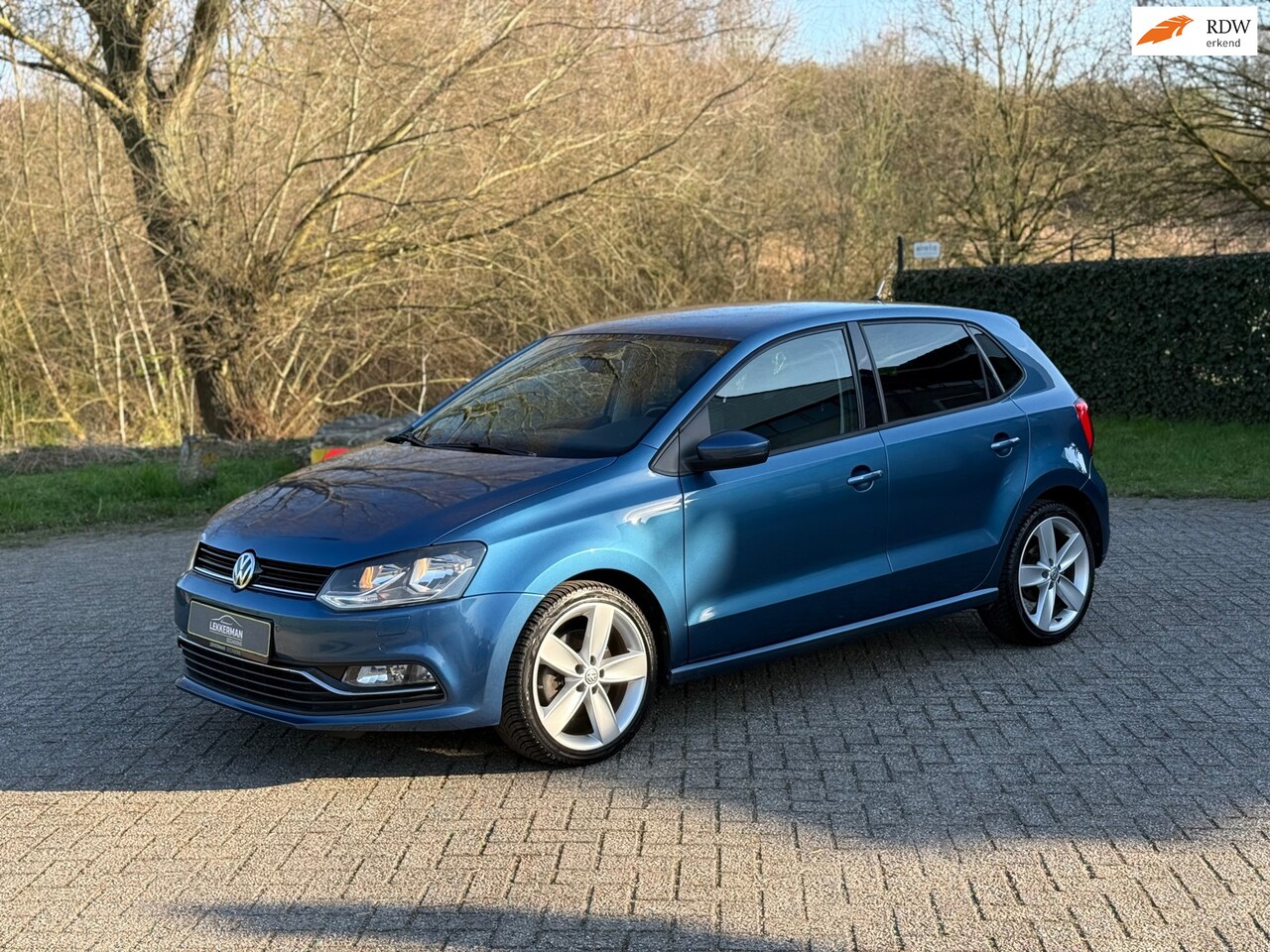 Volkswagen Polo - 1.2 TSI Highline 110PK I SPORT I LEER I ZEER MOOI AUTO I NWE APK - AutoWereld.nl