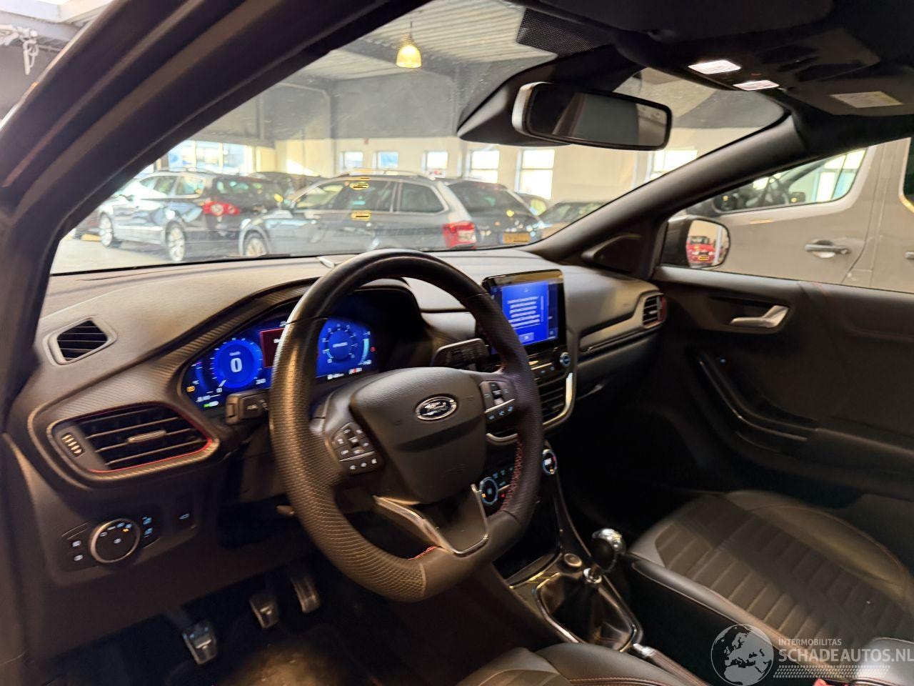 Ford Puma - 1.0 EcoBoost Hybrid ST-Line X 1.0 EcoBoost Hybrid ST-Line X