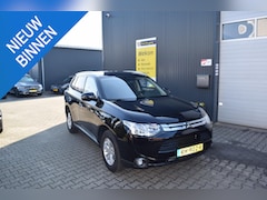 Mitsubishi Outlander - 2.0 Intense