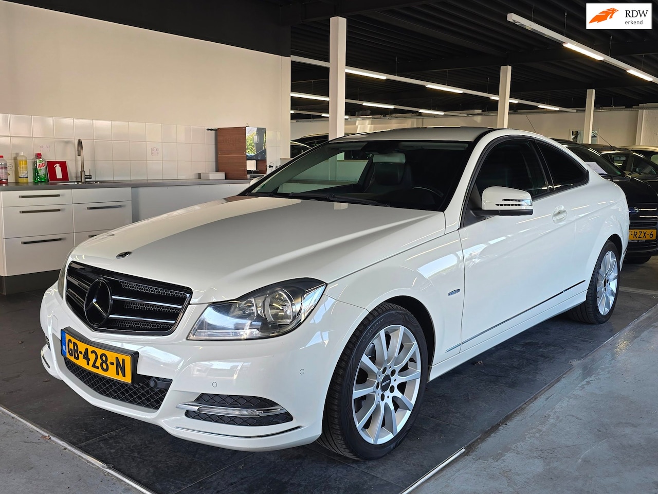 Mercedes-Benz C-klasse Coupé - 180/AUTOMAAT/NAVI/CRUISE/ - AutoWereld.nl