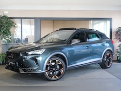 CUPRA Formentor - 1.4 e-Hybrid VZ Copper 245PK Pano Trekhaak SportStuur ACC Led 360Cam