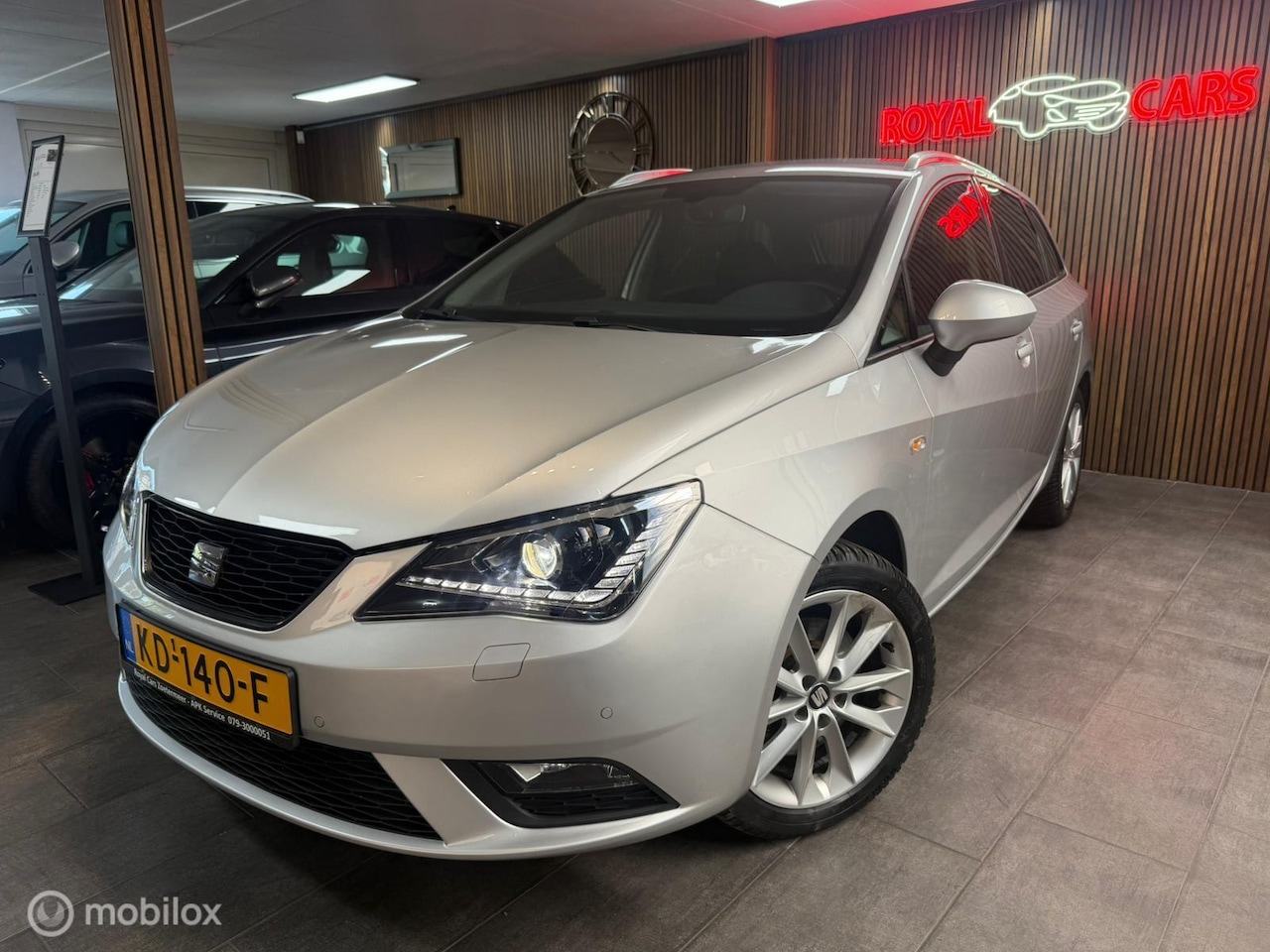 SEAT Ibiza ST - 1.0 EcoTSI Style / Dsg / Navi / Leder / Led - AutoWereld.nl