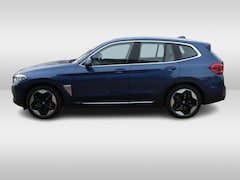 BMW iX3 - High Executive 80 kWh / SoH 95.5% / Trekhaak / Panoramadak / Camera / Head-up / 20'' / Led
