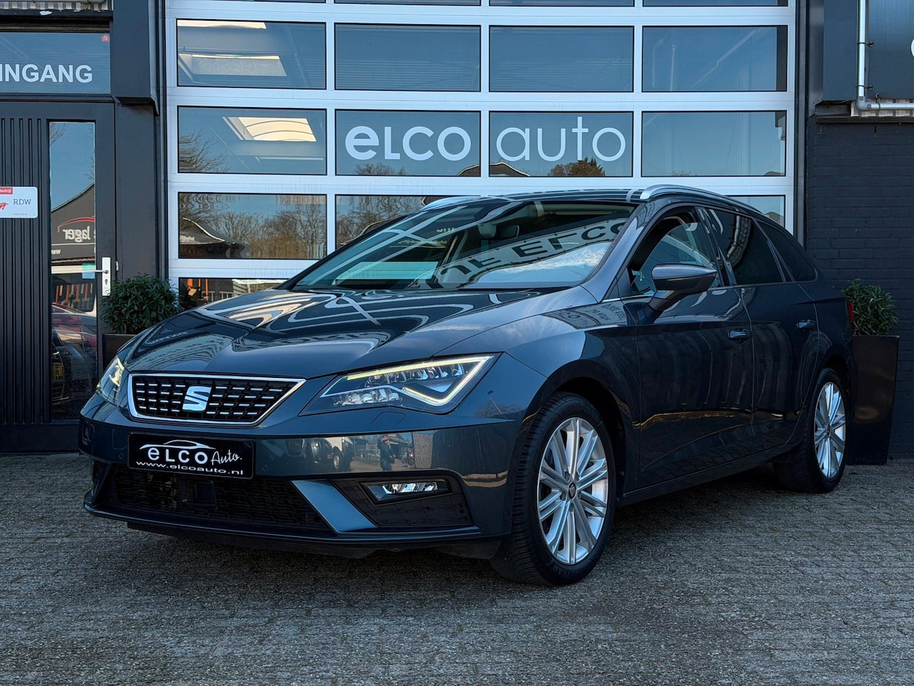 SEAT Leon ST - 1.5 TSI 150pk Xcellence / Camera / CarPlay - AutoWereld.nl