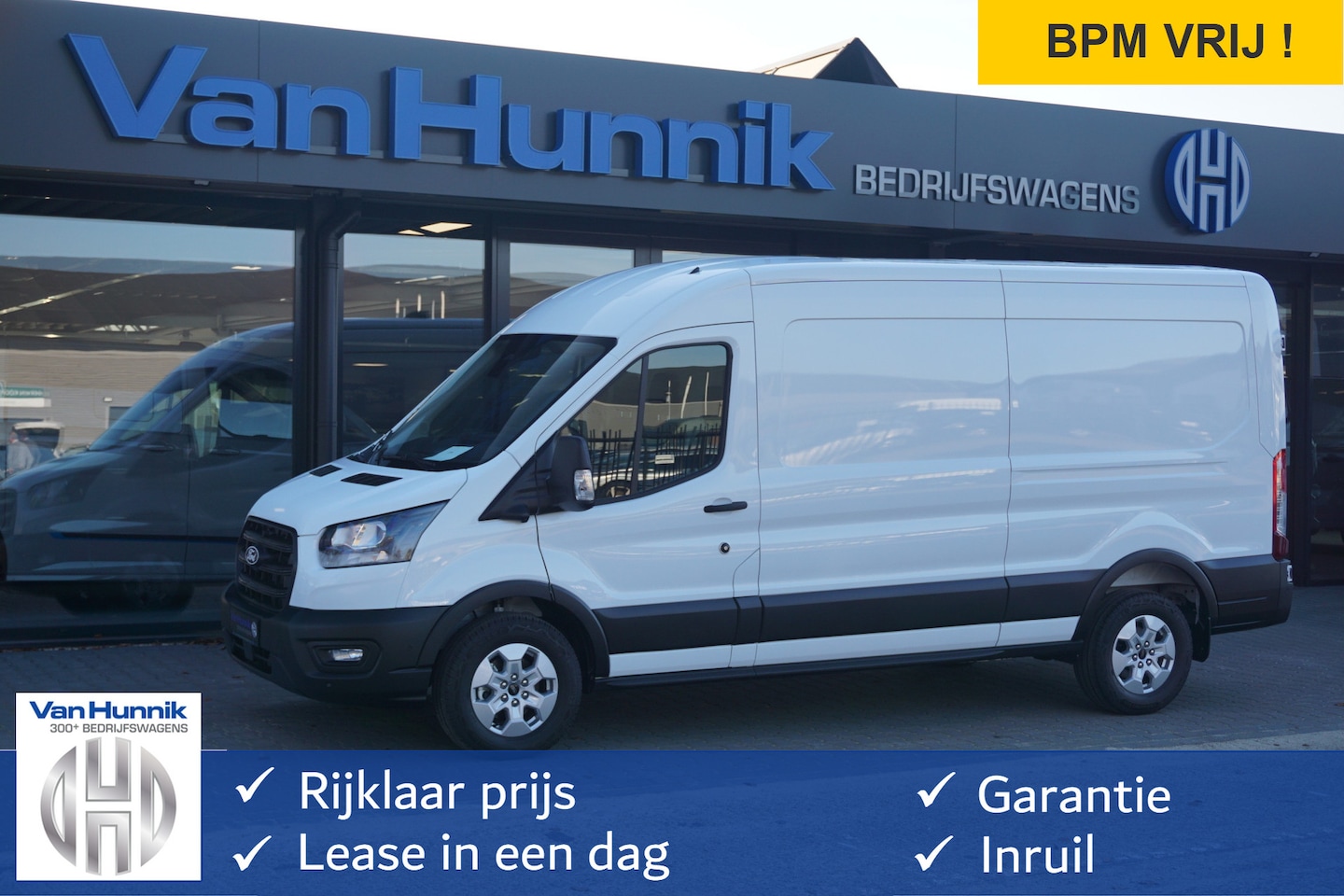 Ford Transit - 350L 130PK AUT L3H2 BPM VRIJ!! Sync4 Navi, 360 Camera, LM Velg, Trekhaak!! NR. A135 - AutoWereld.nl