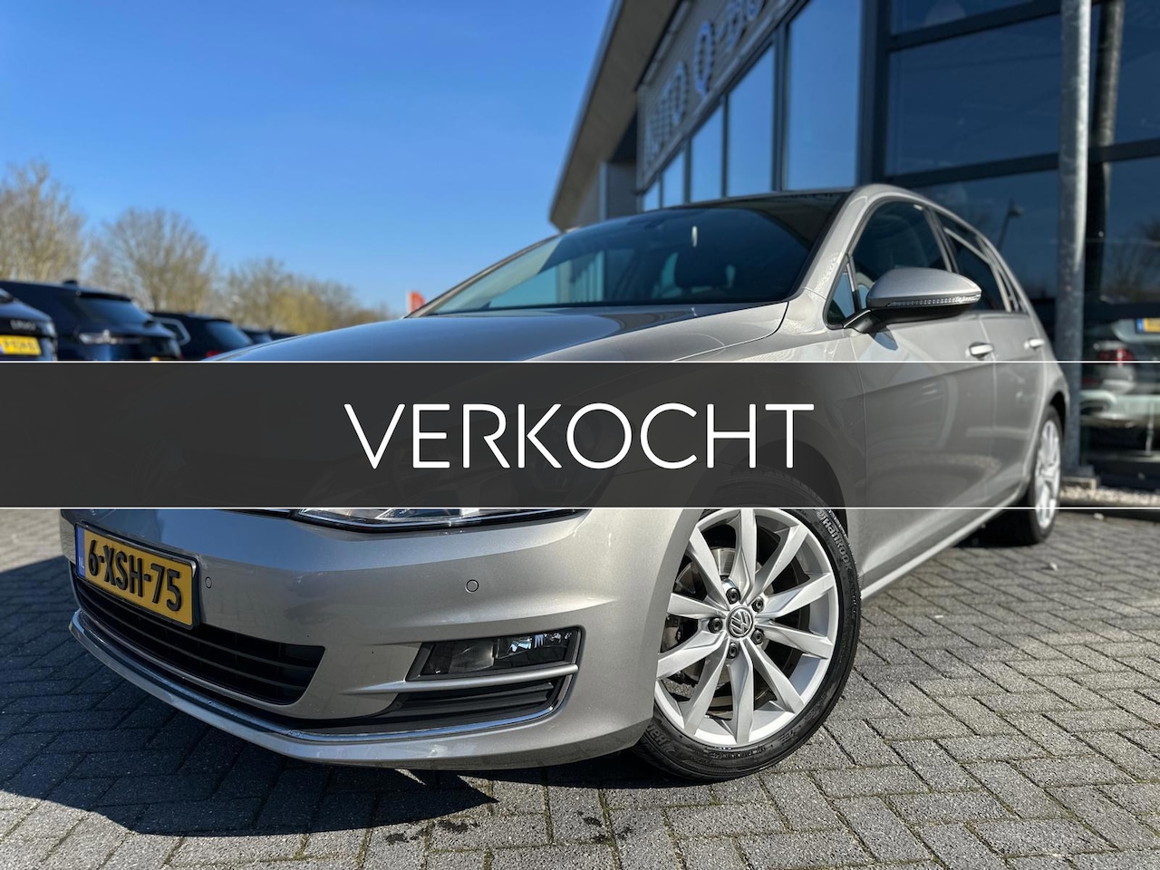 Volkswagen Golf - 1.2 TSI Highline| Massage|Climate|Stoelverw | Camera | PDC | Cruise | Goed onderhouden | 1 - AutoWereld.nl