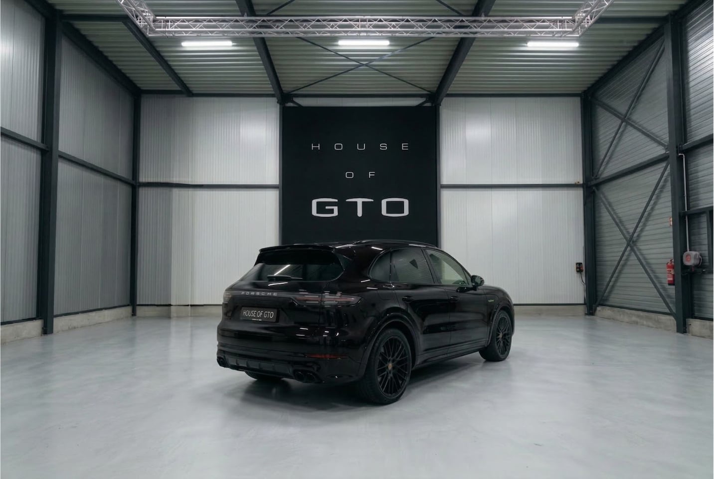 Porsche Cayenne - 4.0 Turbo | Burmester | Alcantara | PDLS+ | Pano | Historie compleet - AutoWereld.nl