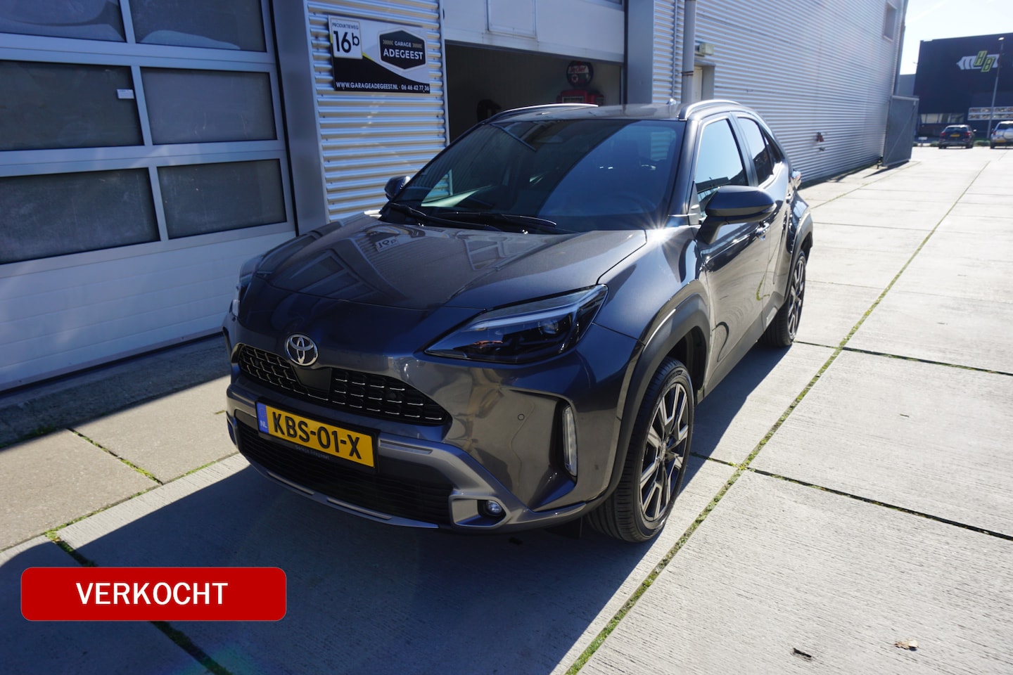 Toyota Yaris Cross - 1.5 Hybrid 130 Executive |Navi|Carplay|PDC V+A|Dodehoek|E.a.klep|Stoel en stuurverw.|Camer - AutoWereld.nl