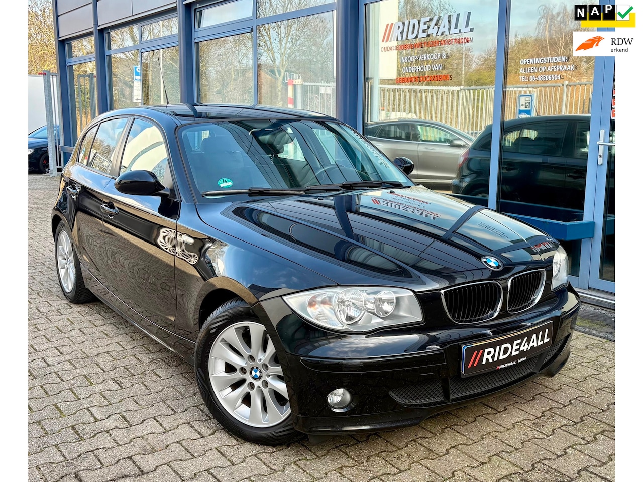 BMW 1-serie - 120i/CRUISE/AIRCO/5DRS/NAP! - AutoWereld.nl
