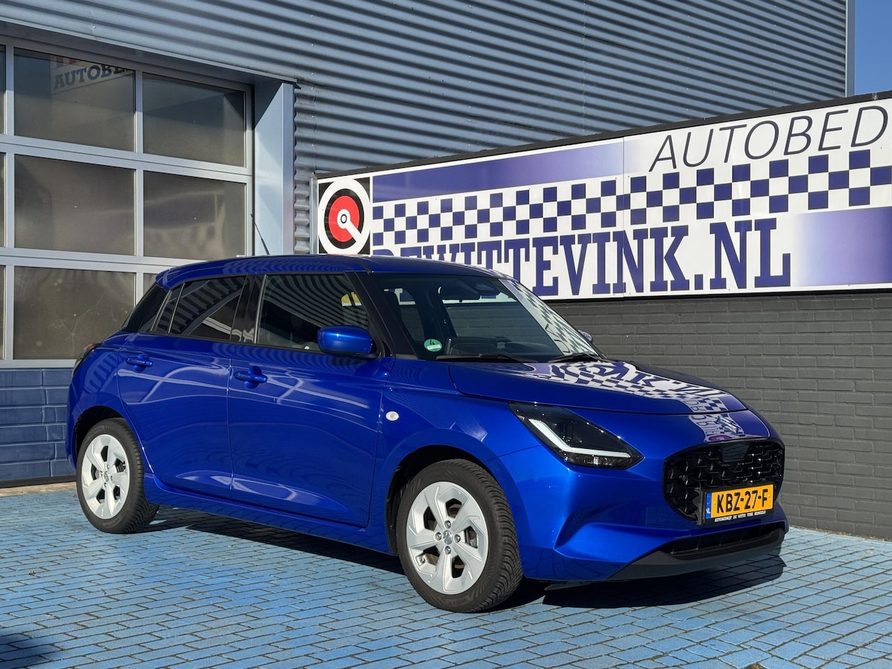 Suzuki Swift - 1.2 Smart Hybrid ADAP CRUISE P-CAM STOELVERW.APPLE - AutoWereld.nl