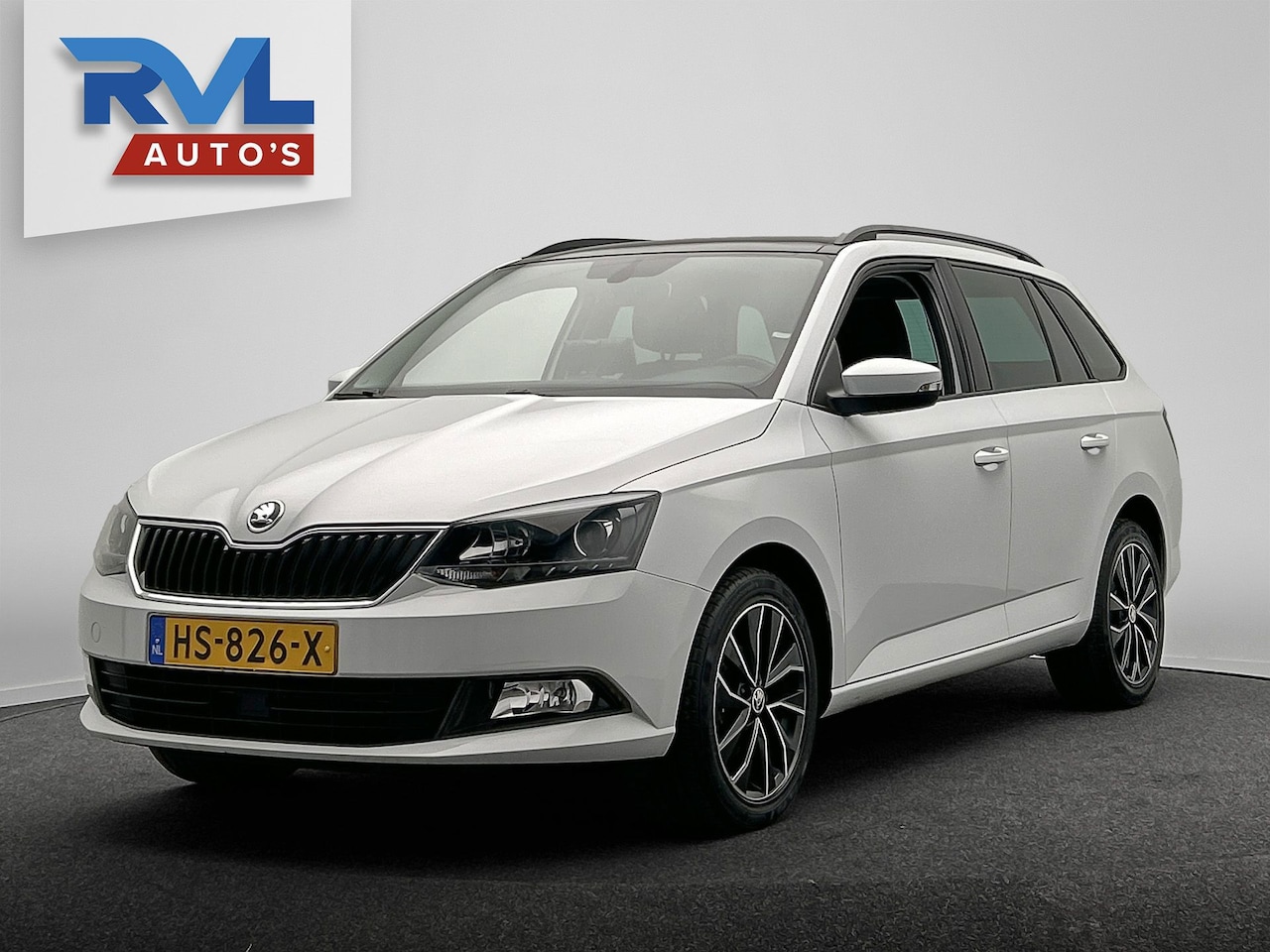 Skoda Fabia Combi - 1.2 TSI Ambition Businessline Pro | Origineel NL | Trekhaak Panoramadak Camera Carplay Cru - AutoWereld.nl