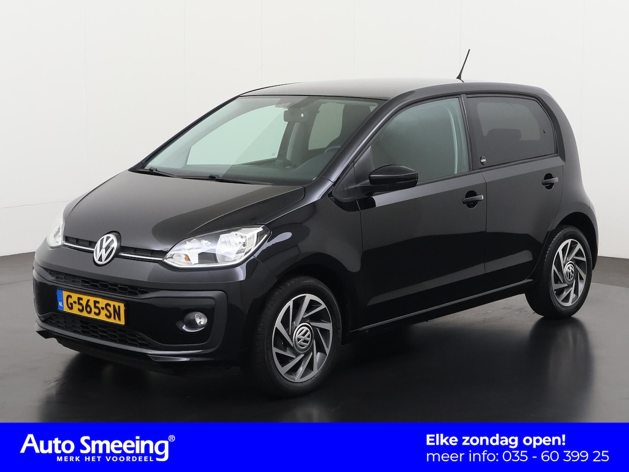 Volkswagen Up! - 1.0 BMT high up! | Stoelverwarming | Navi by App | Lichtmetalen Velgen | Zondag Open! - AutoWereld.nl