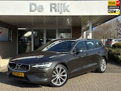 Volvo V60 - 2.0 T4 Momentum Pro |1e Eigenaar | Leder, Navi, Camera, Stoelverw., El. A.klep | Polestar