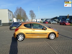 Peugeot 207 - 1.4 VTi Cool 'n Blue