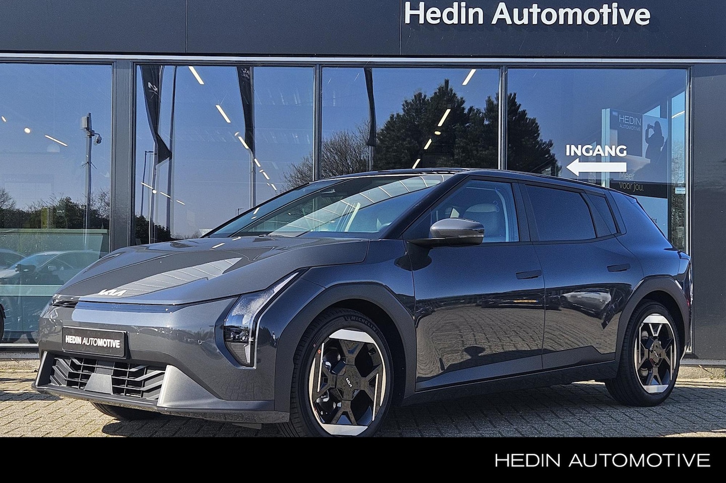 Kia EV4 - Plus Advanced 58.3 kWh | Panoramadak | Stoel- en stuurverwarming | Harman/Kardon | Camera - AutoWereld.nl