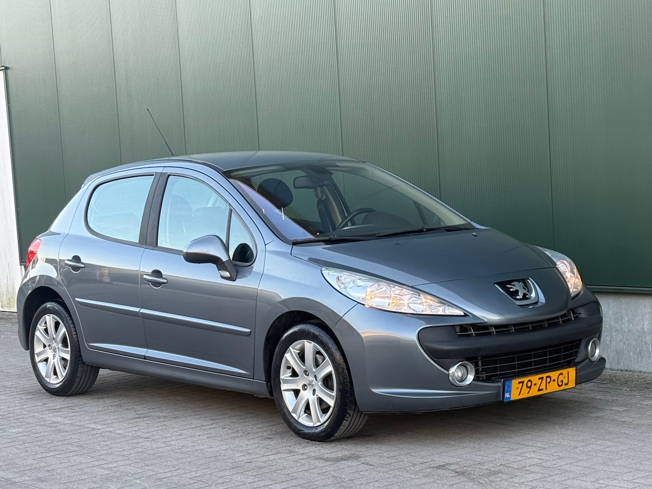Peugeot 207 - Zeer Nette 1.6 XS Pack | AUTOMAAT | Weinig km | - AutoWereld.nl