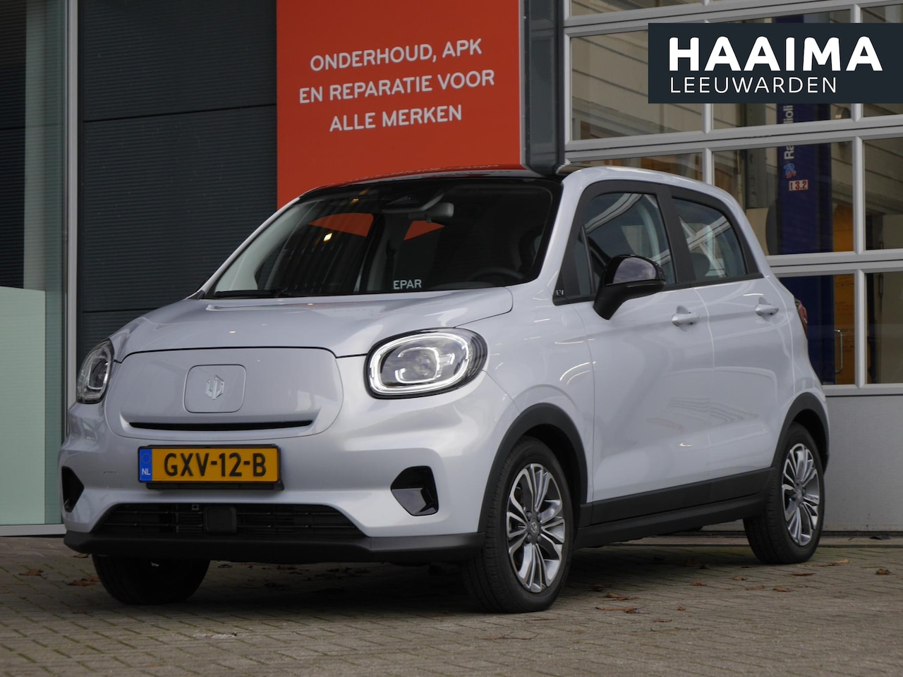 Leapmotor T03 - Design 37.3 kWh | Snel leverbaar | Camera | Panorama dak | Adaptieve cruise control | Dode - AutoWereld.nl