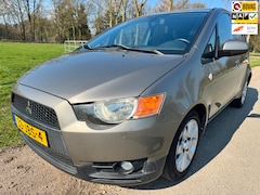 Mitsubishi Colt - 1.3 Intro Edition keurig onderhouden|airco