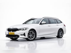 BMW 3-serie Touring - 318i High Executive Sport Line | TREKHAAK | APPLE CARPLAY | NAP | DEALER ONDERHOUDEN | AND