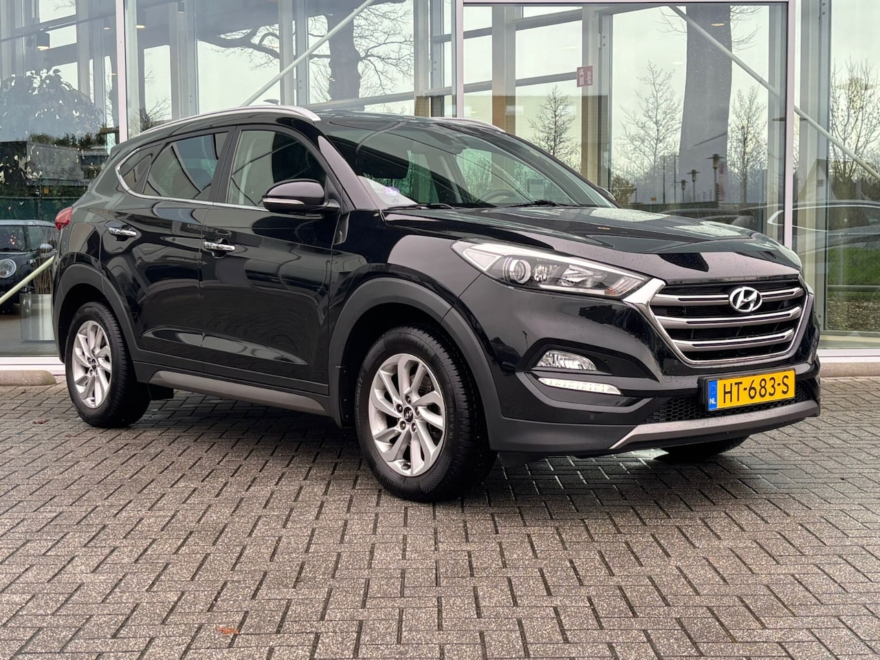 Hyundai Tucson - 1.6 GDi Comfort | Navi | All-season banden | Trekhaak | NL-auto - AutoWereld.nl