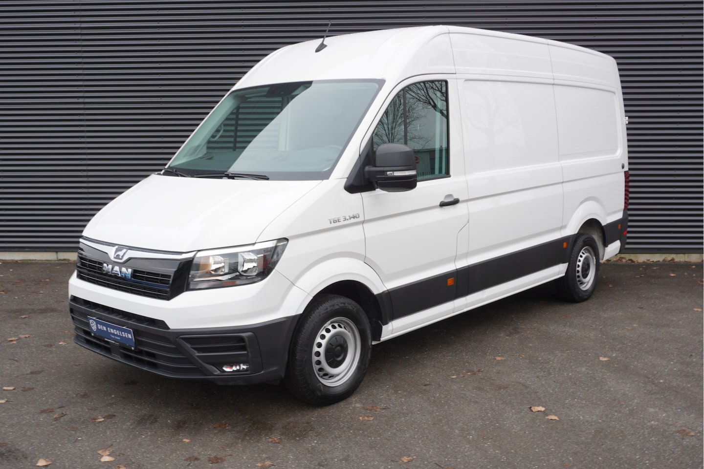 MAN TGE - 140pk Automaat L3H3/L2H2 Apple Carplay Camera Parkeersensoren Cruise control Airco Multifu - AutoWereld.nl