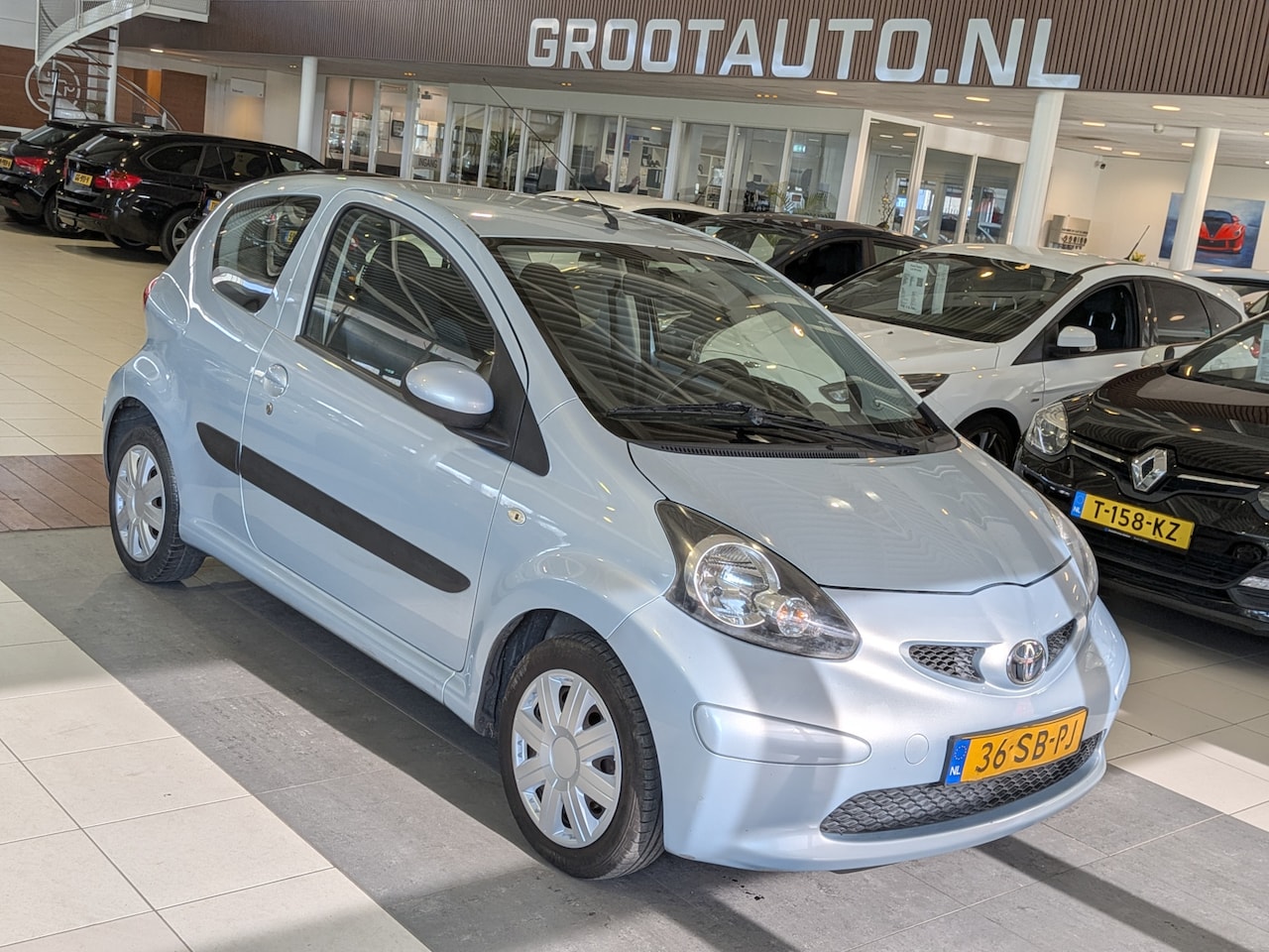 Toyota Aygo - 1.0-12V + Airco, Stuurbekrachtiging - AutoWereld.nl
