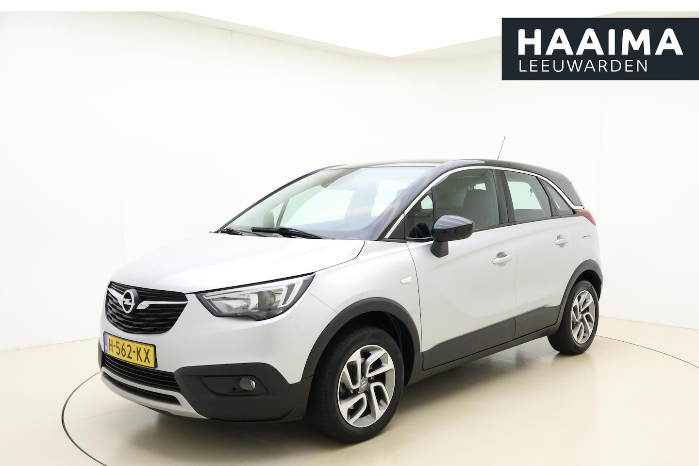 Opel Crossland X - 1.2 Turbo 110pk Innovation | Navigatie | Trekhaak | Parkeersensor | Lichtmetalen velgen | - AutoWereld.nl