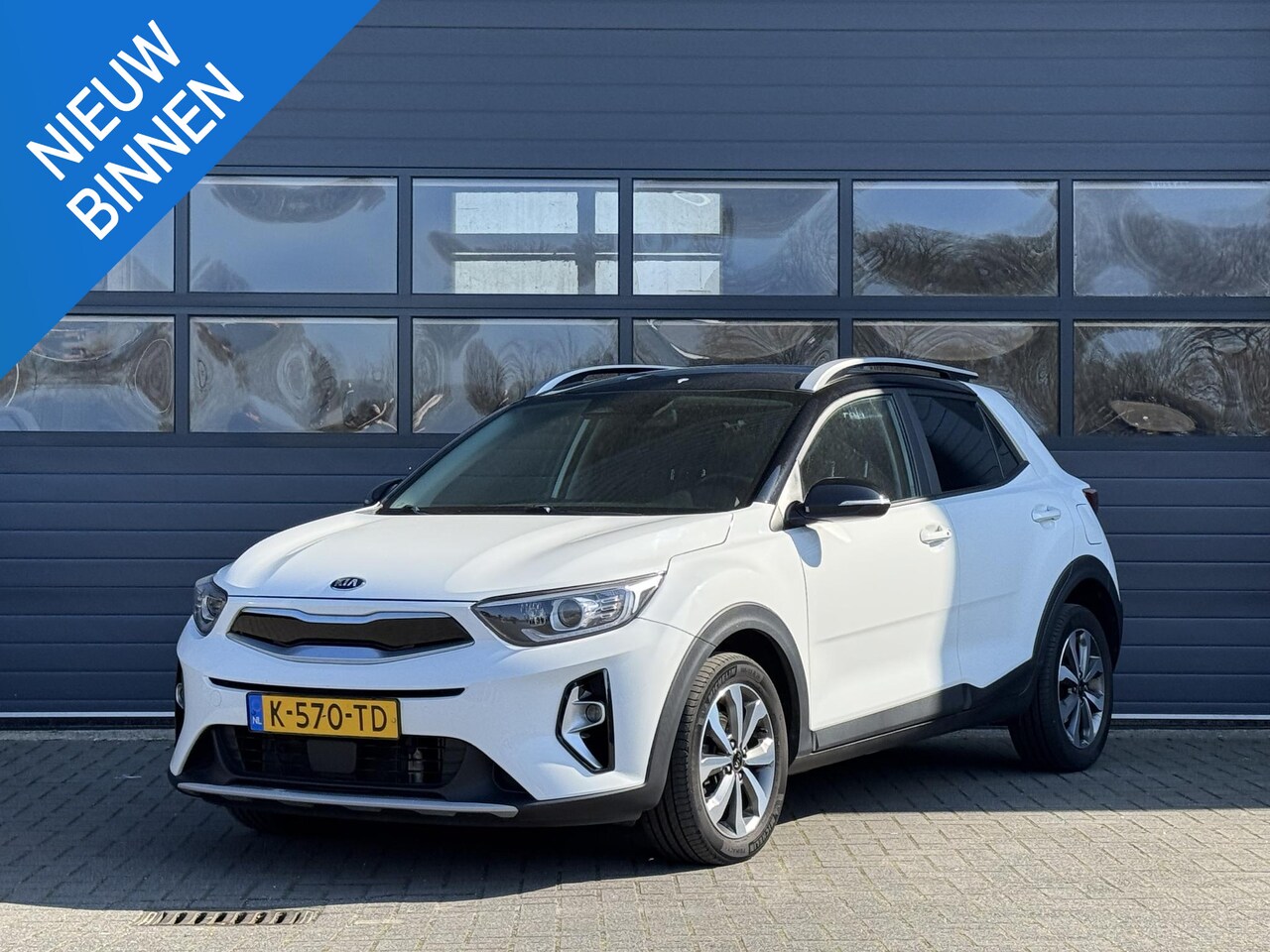 Kia Stonic - 1.0 T-GDI MHEV DYNAMICPLUSLINE I P-CAMERA I CRUISE CONTROL I APPLE CARPLAY I CLIMATE CONTR - AutoWereld.nl