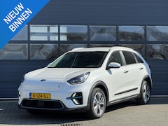 Kia e-Niro - EXECUTIVELINE 64 KWH I 3-FASE LADEN I 100% SOH I TREKHAAK I LEDEREN BEKLEDING