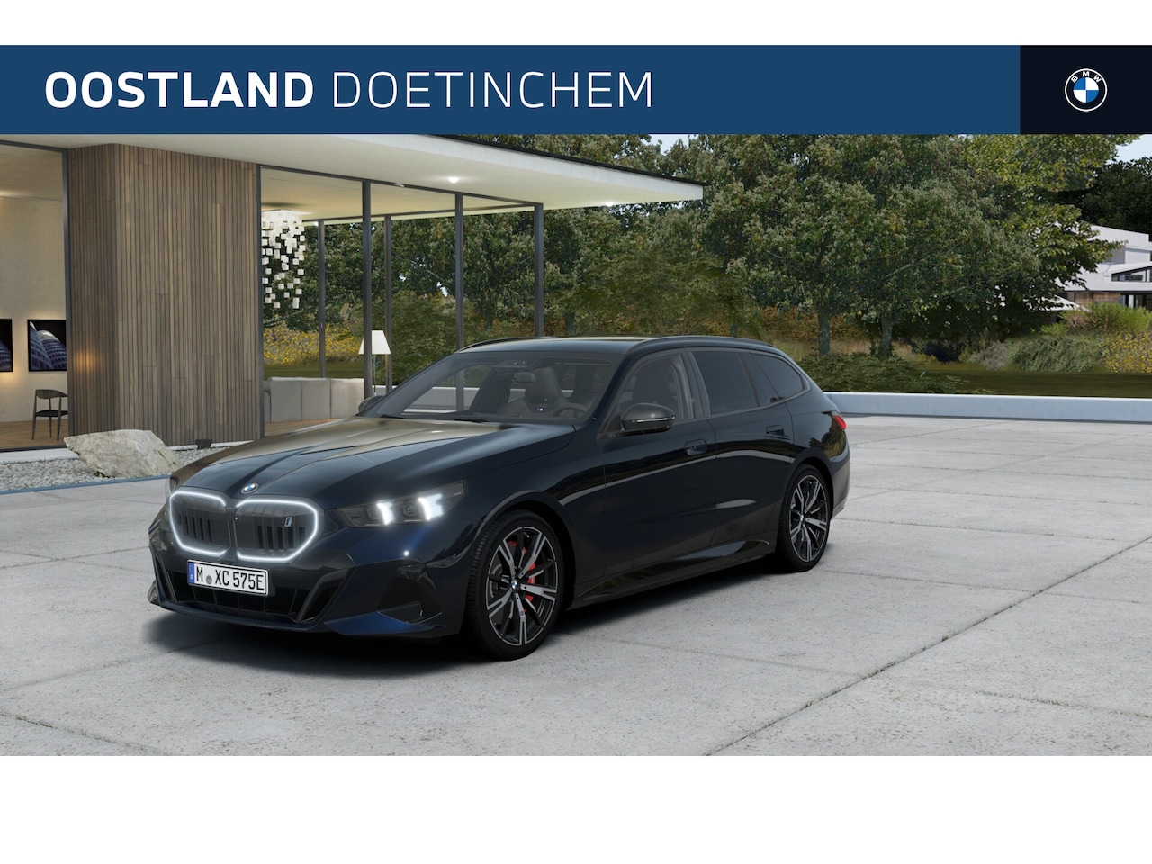 BMW i5 Touring - eDrive40 M Sport / Panoramadak / Trekhaak / Bowers & Wilkins / M Multifunctionele Stoelen - AutoWereld.nl