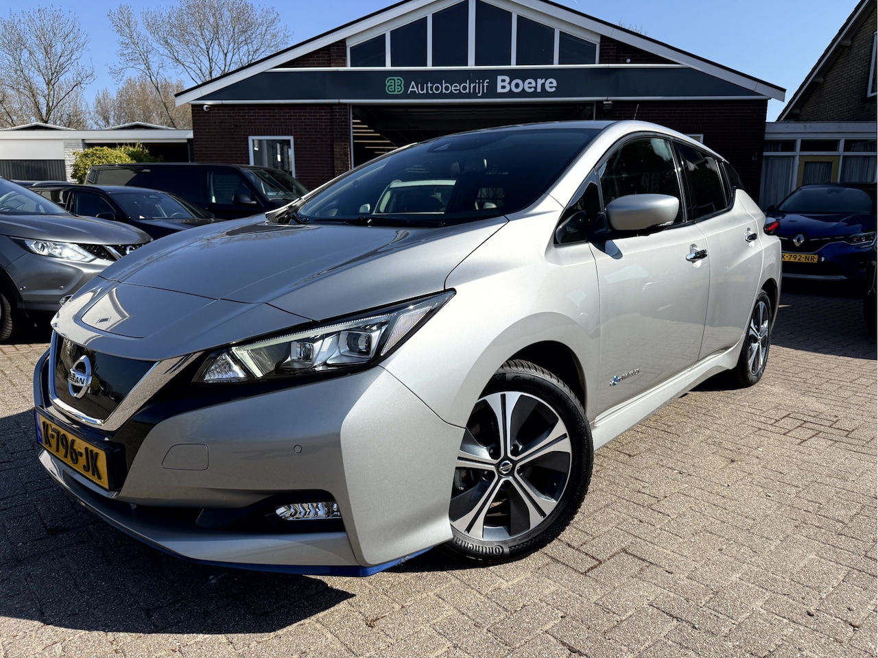 Nissan LEAF - e+ Tekna 62 kWh SOH 93.2%, Leer, 360 camera, 17''Lmv - AutoWereld.nl