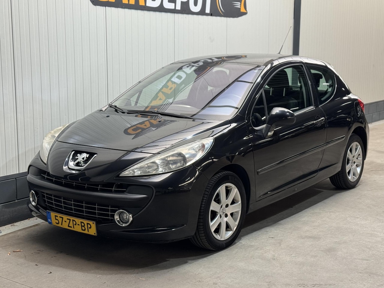 Peugeot 207 - 1.6 VTi XS Pack Automaat Climate Control Technisch Super - AutoWereld.nl