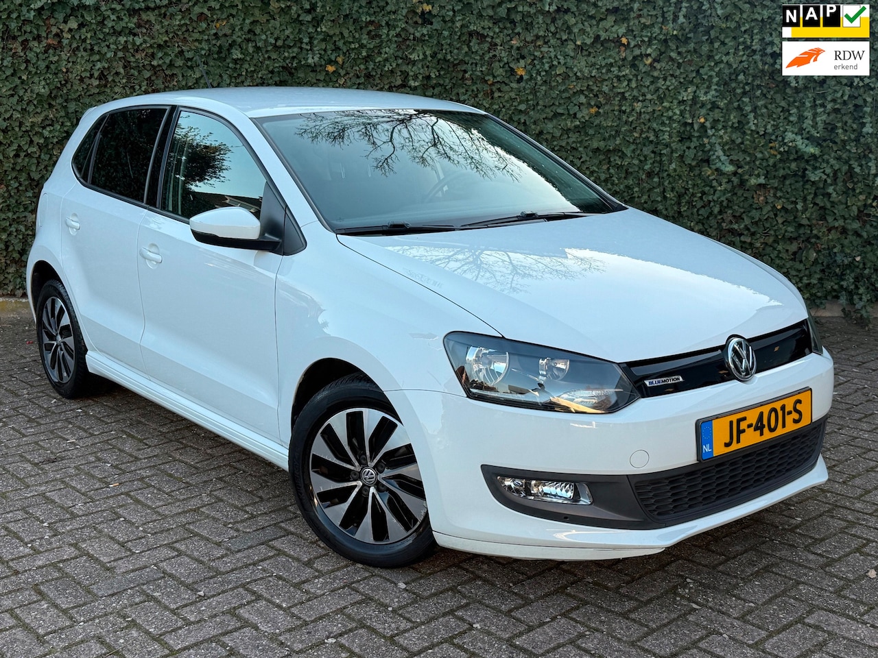 Volkswagen Polo - 1.0 BlueMotion Edition | Airco | Cruise | Apple carplay - AutoWereld.nl
