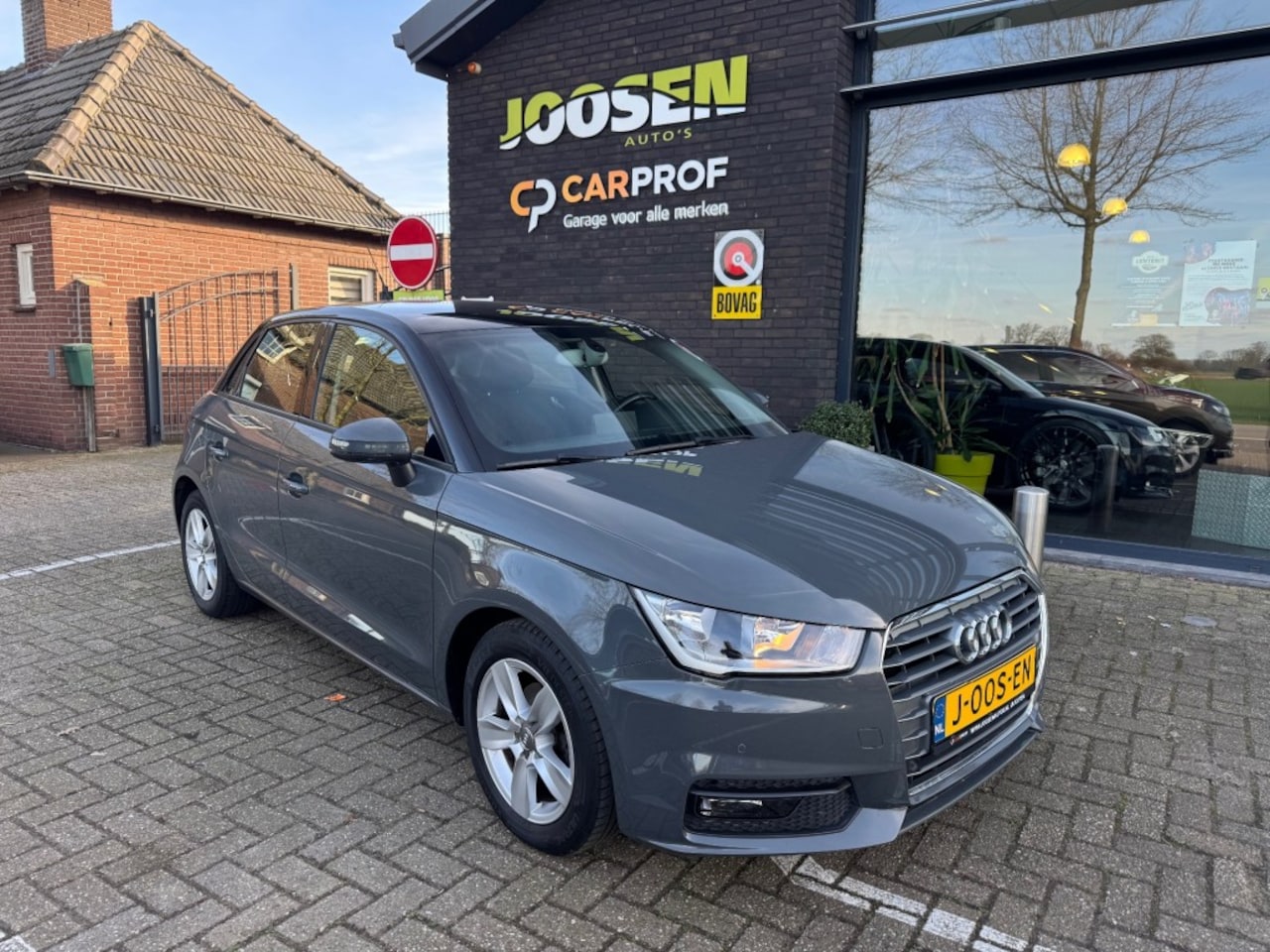 Audi A1 - 1.0 TFSI Design 1.0 TFSI DESIGN - AutoWereld.nl