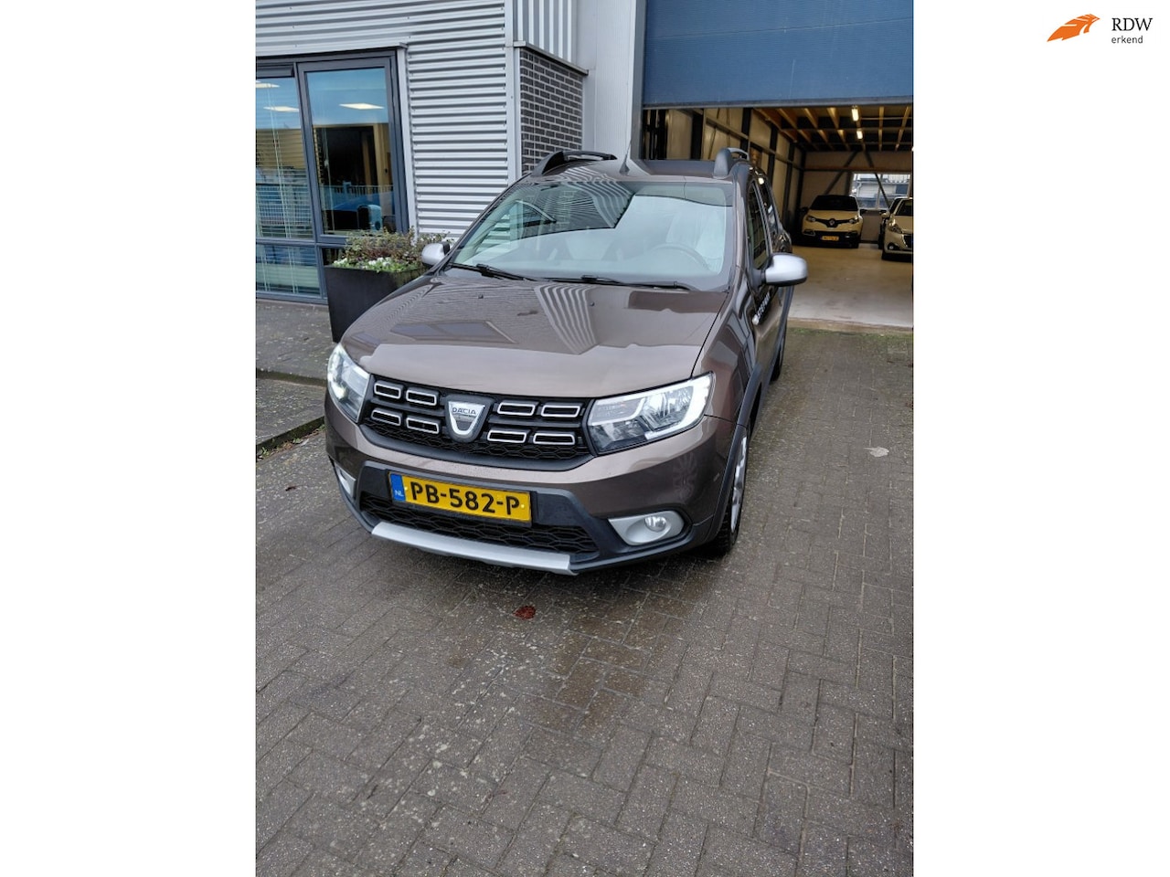 Dacia Sandero Stepway - 0.9 TCe SL - AutoWereld.nl