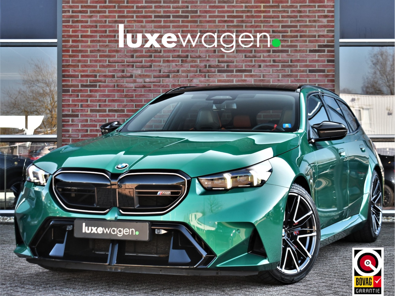 BMW 5-serie Touring - M5 Pano M-Driver Co-Pilot Carbon Alc-hemel B&W Alarm4 - AutoWereld.nl