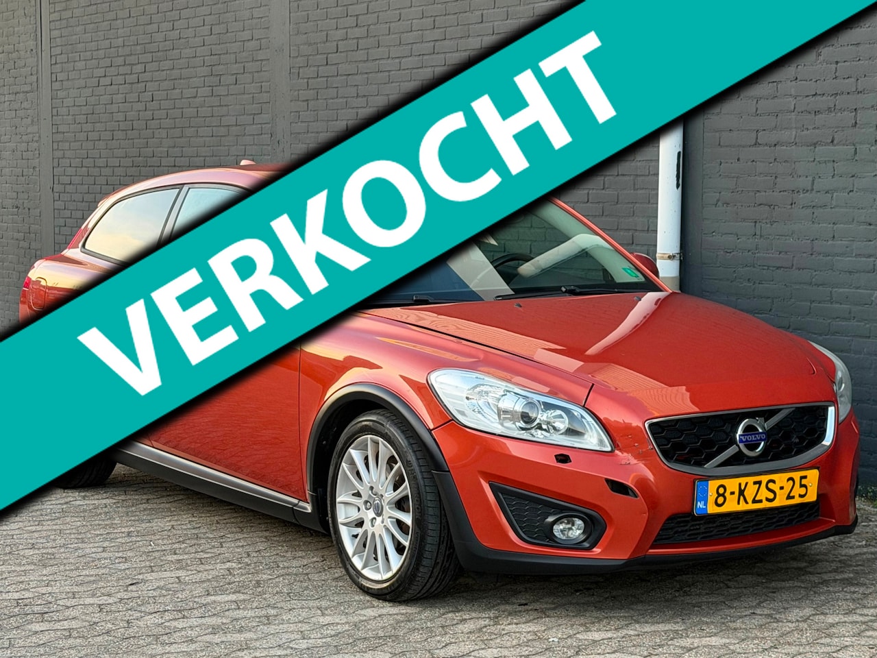 Volvo C30 - 1.6 D2 S/S Summum SCHADE XENON LEER CLIMA CRUISE - AutoWereld.nl