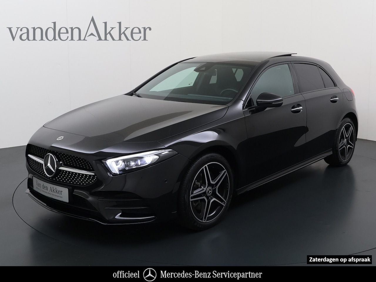 Mercedes-Benz A-klasse - 250e AMG // Panorama dak // Sfeerverlichting // Memory // MultiBeam LED // Advanced Audio - AutoWereld.nl
